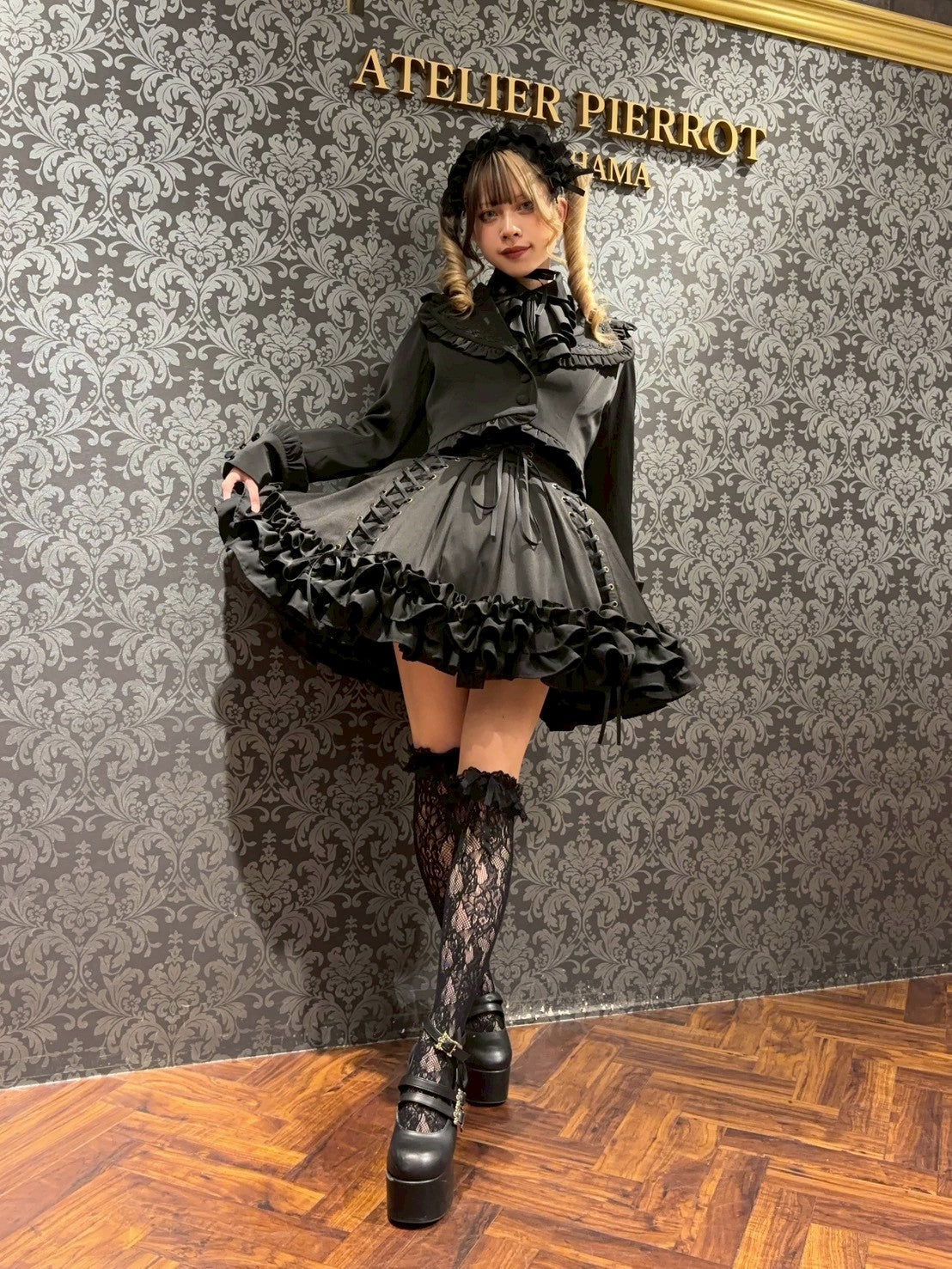 【ATELIER PIERROT] Jupe à lacets AdenophoraWhite/Nouvelle couleurBordeaux/Purple×Black/Nouvelle couleurNavy/Black×White/Black