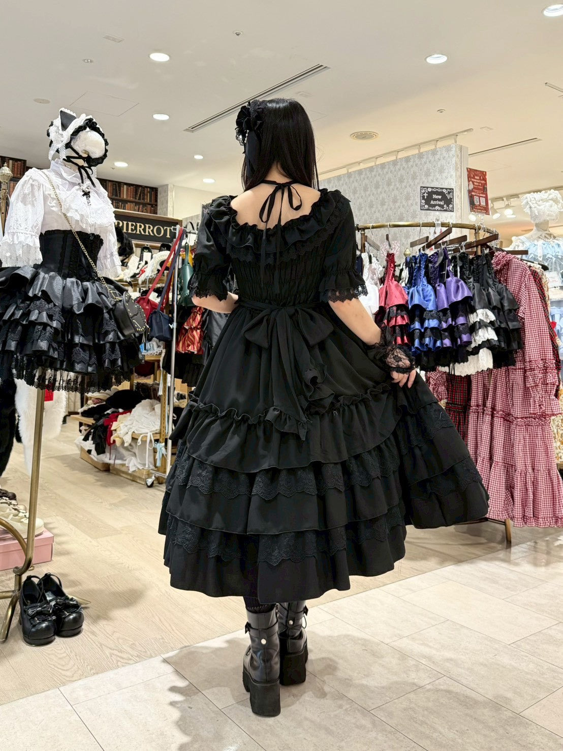 【ATELIER PIERROT】　Aveline Mimore Dress　ホワイト/ラベンダー/ネイビー/ブラック★ダブルポイントフェア対象商品6月14日(日)まで★