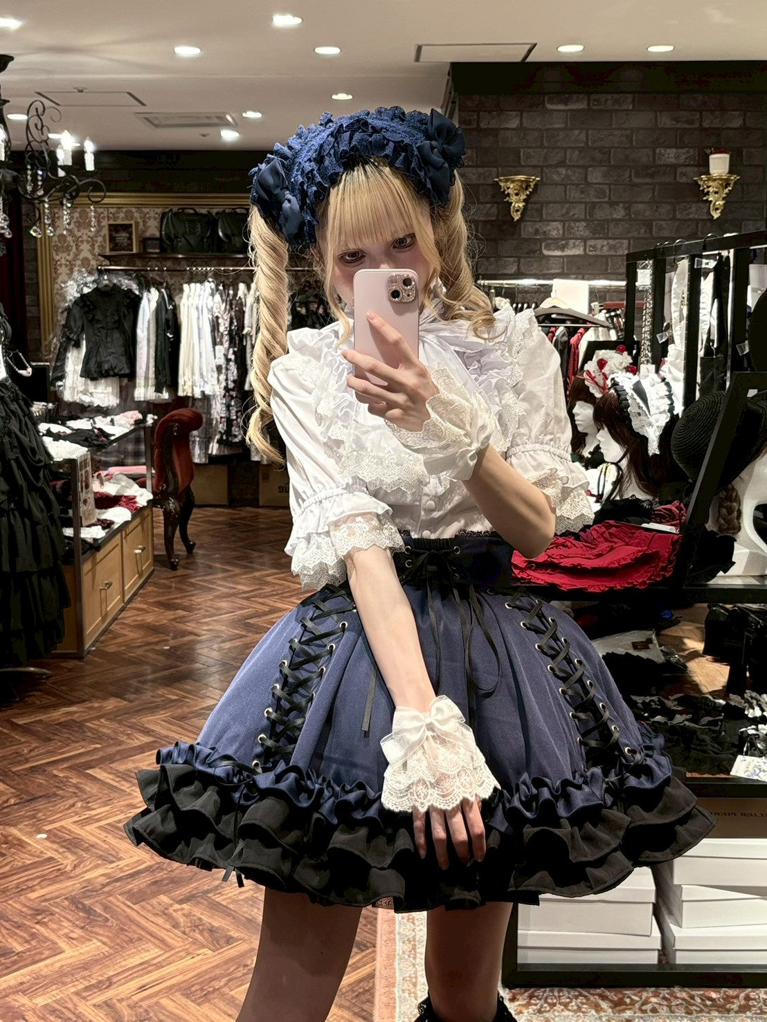 【ATELIER PIERROT] Jupe à lacets AdenophoraWhite/Nouvelle couleurBordeaux/Purple×Black/Nouvelle couleurNavy/Black×White/Black