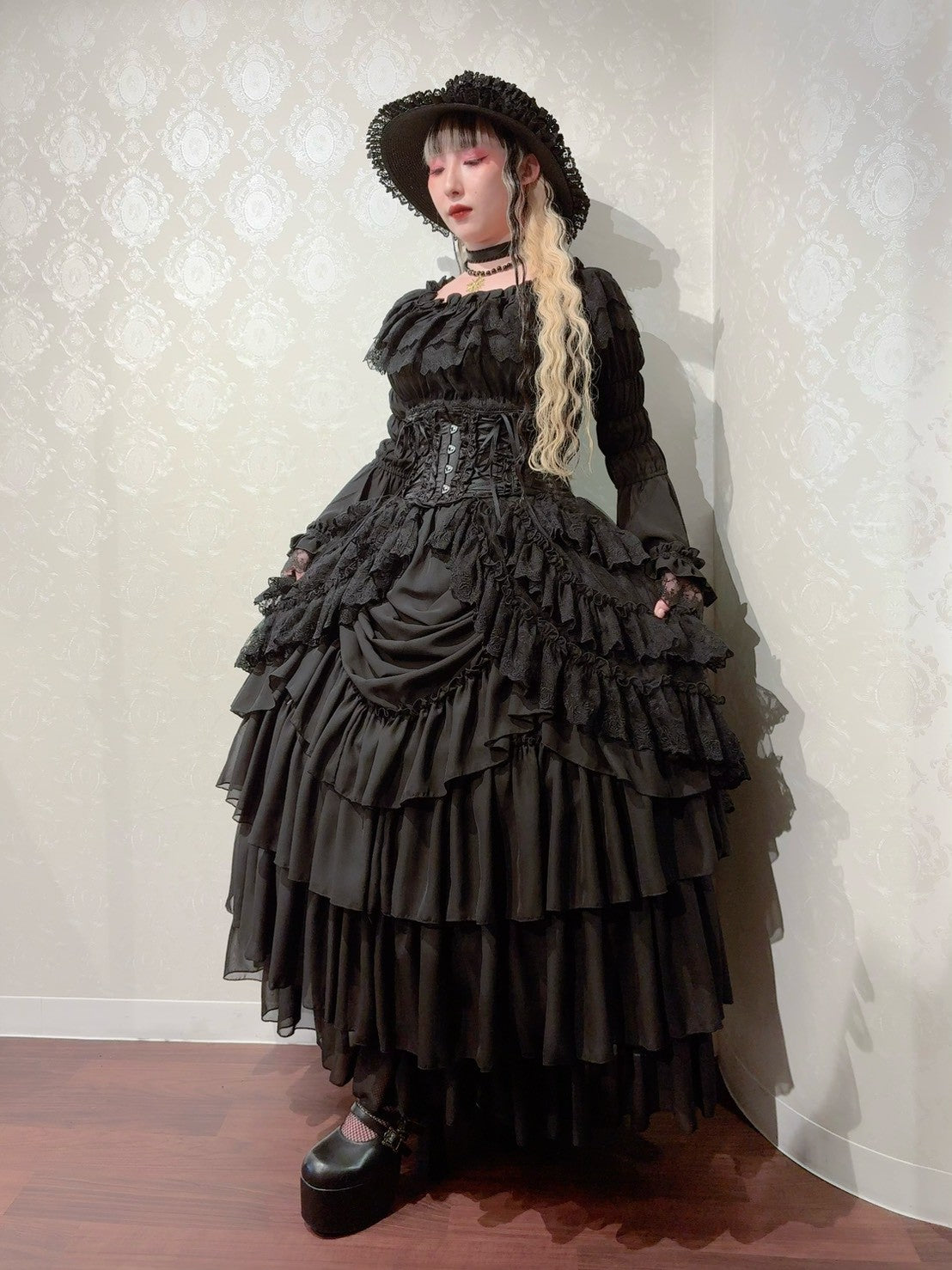 【Vallée lys】ヴァレリス　★ご予約受付中★ Mirage Veil Overskirt　ホワイト/ブラック