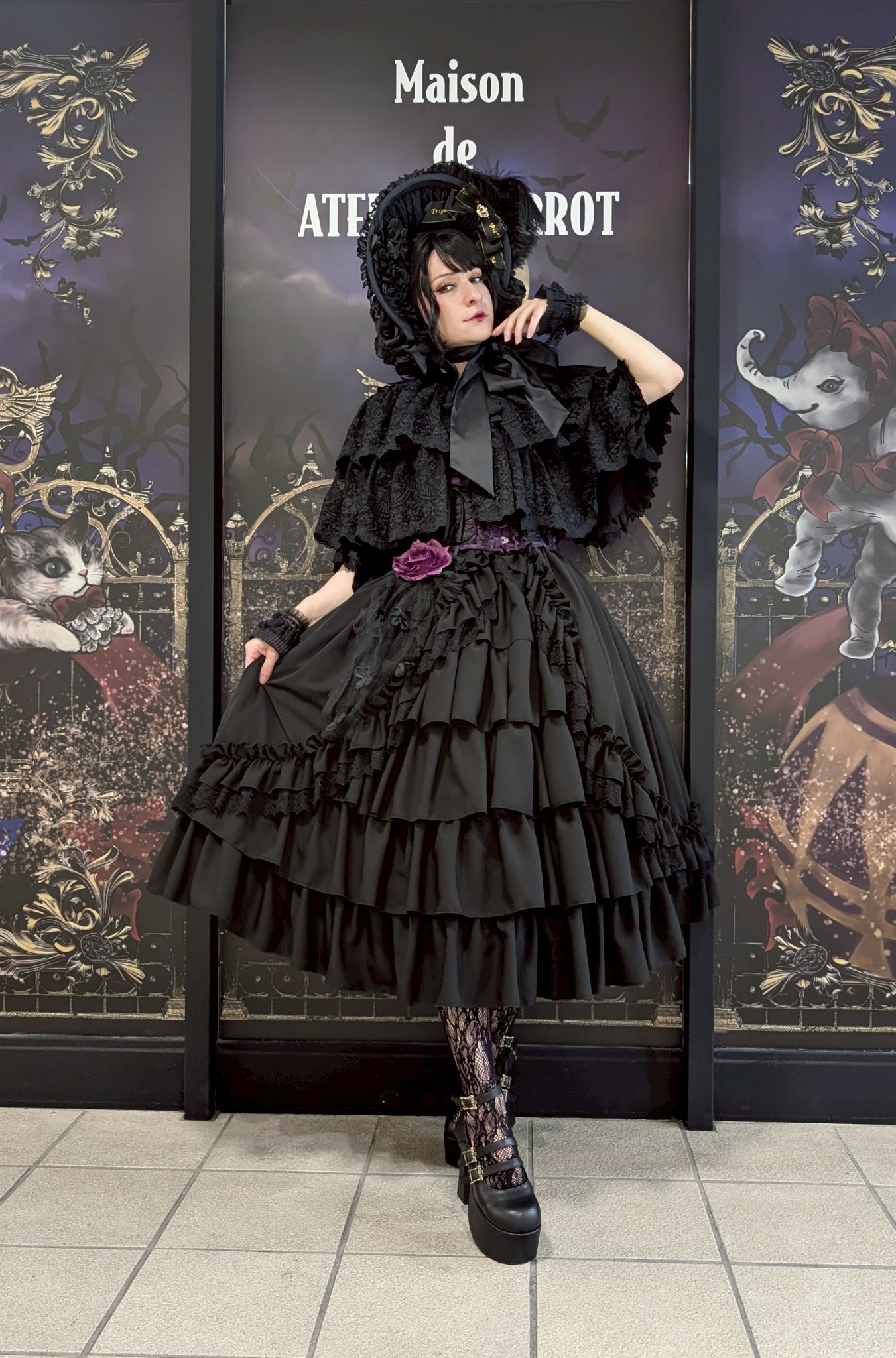 【ATELIER PIERROT】　Chantilly Lace Capelet 　ホワイト/ブラック