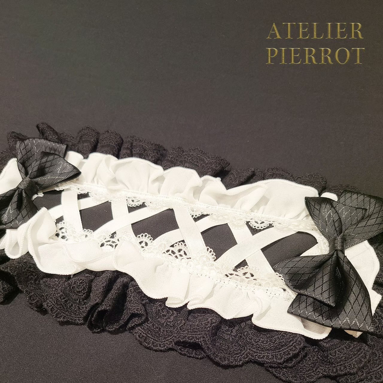 【ATELIER PIERROT】　Lace-up Frill Headdress　White/Black×White/新色Pink/Bordeaux/新色Green/Navy/Black