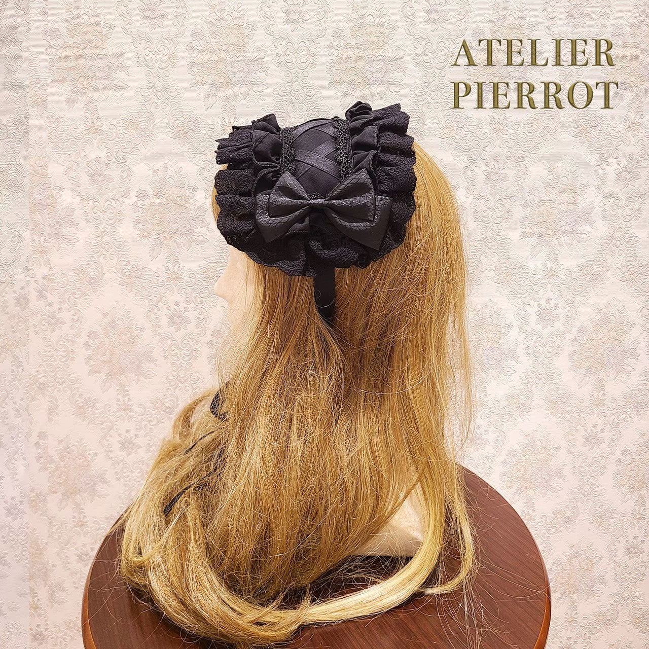 【ATELIER PIERROT】　Lace-up Frill Headdress　White/Black×White/新色Pink/Bordeaux/新色Green/Navy/Black