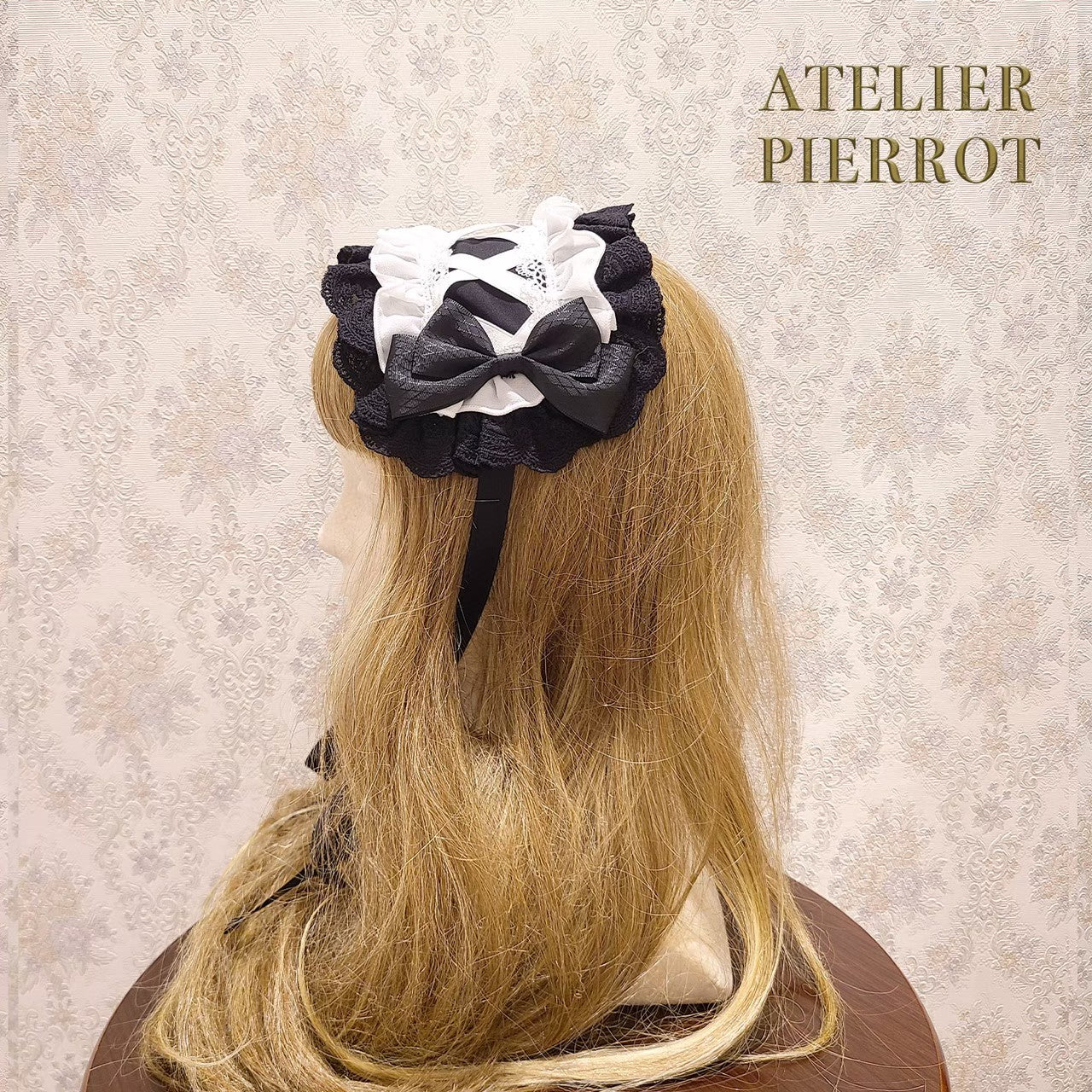 【ATELIER PIERROT】　Lace-up Frill Headdress　White/Black×White/新色Pink/Bordeaux/新色Green/Navy/Black