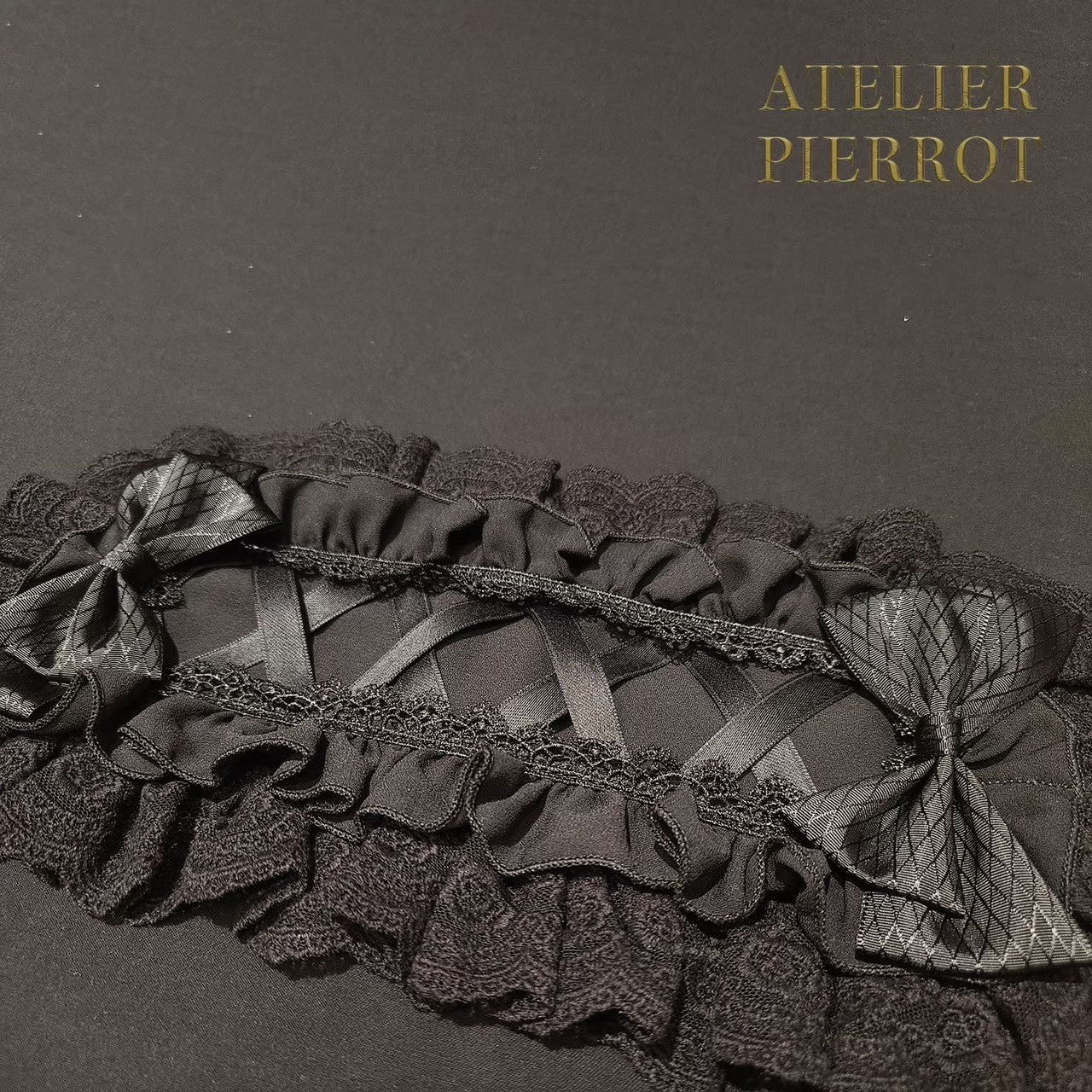 【ATELIER PIERROT】　Lace-up Frill Headdress　White/Black×White/新色Pink/Bordeaux/新色Green/Navy/Black