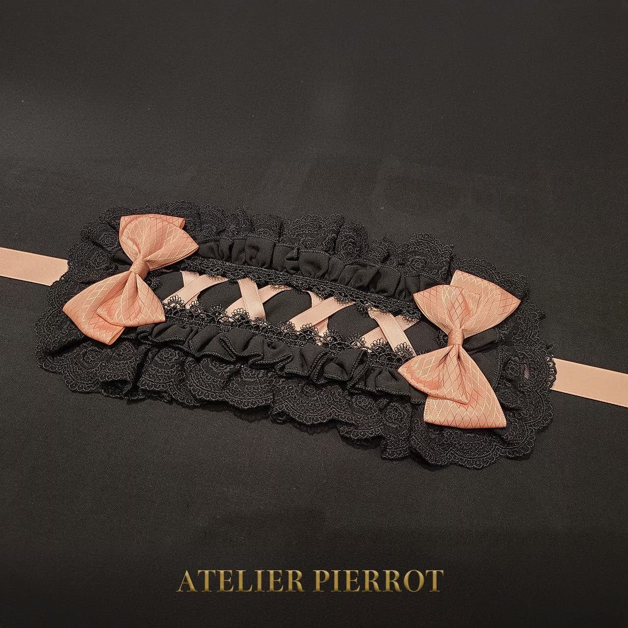 【ATELIER PIERROT】　Lace-up Frill Headdress　White/Black×White/新色Pink/Bordeaux/新色Green/Navy/Black