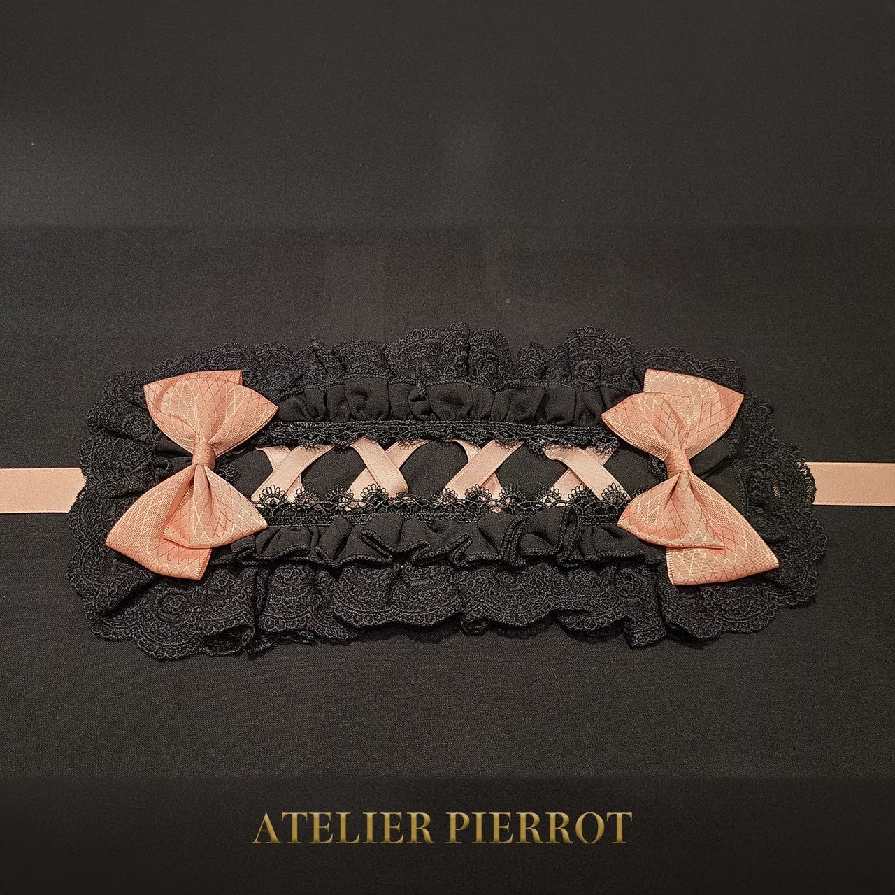 【ATELIER PIERROT】　Lace-up Frill Headdress　White/Black×White/新色Pink/Bordeaux/新色Green/Navy/Black