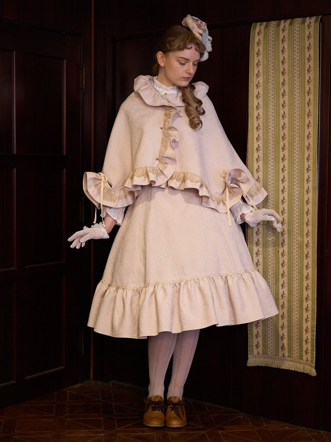 【Victorian maiden】ヴィクトリアンメイデン　　マトラッセローズガウンケープ　カメオローズ/ローズレッド/ダークネイビー