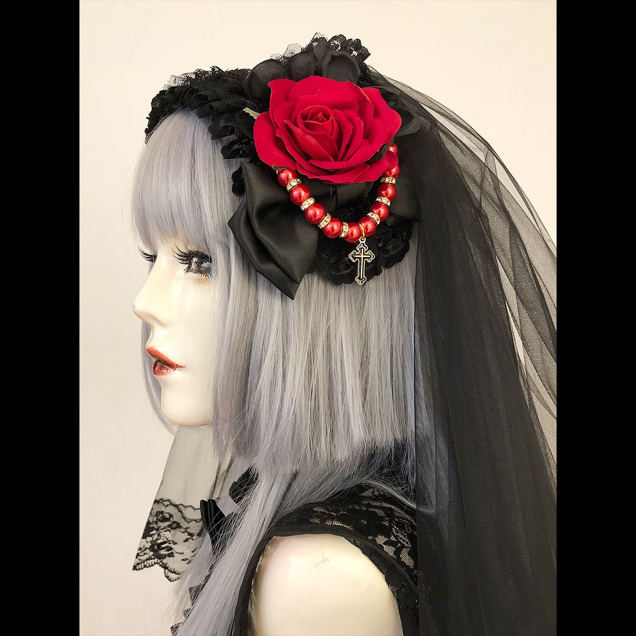 【Estrellas】エストレージャス　ロングヴェールカチューシャ　黒×赤
