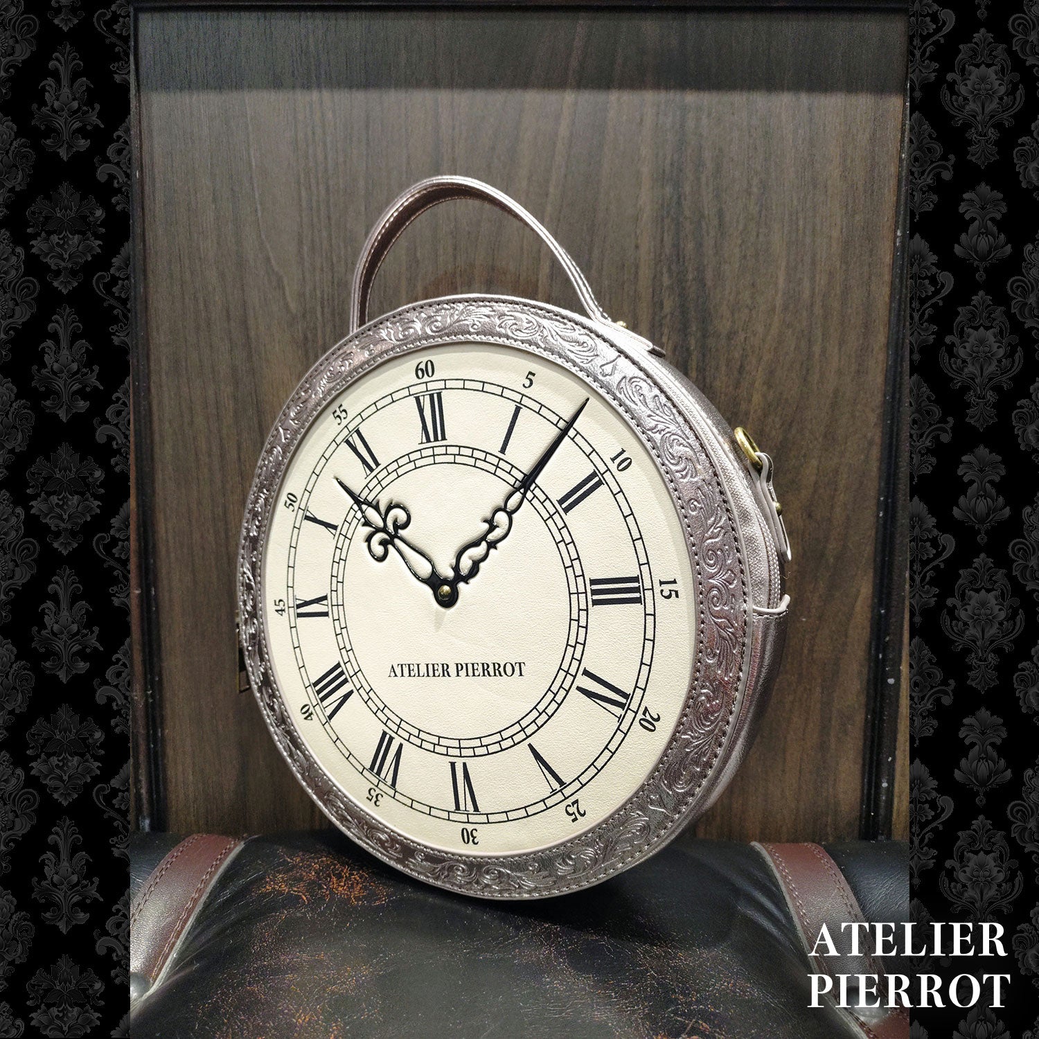 【ATELIER PIERROT】 　★ご予約受付中★ “Aeon” Clock Shoulder Bag　-Gothic Lolita Shoulder Bag- 新色シルバー/ブロンズ/ブラック