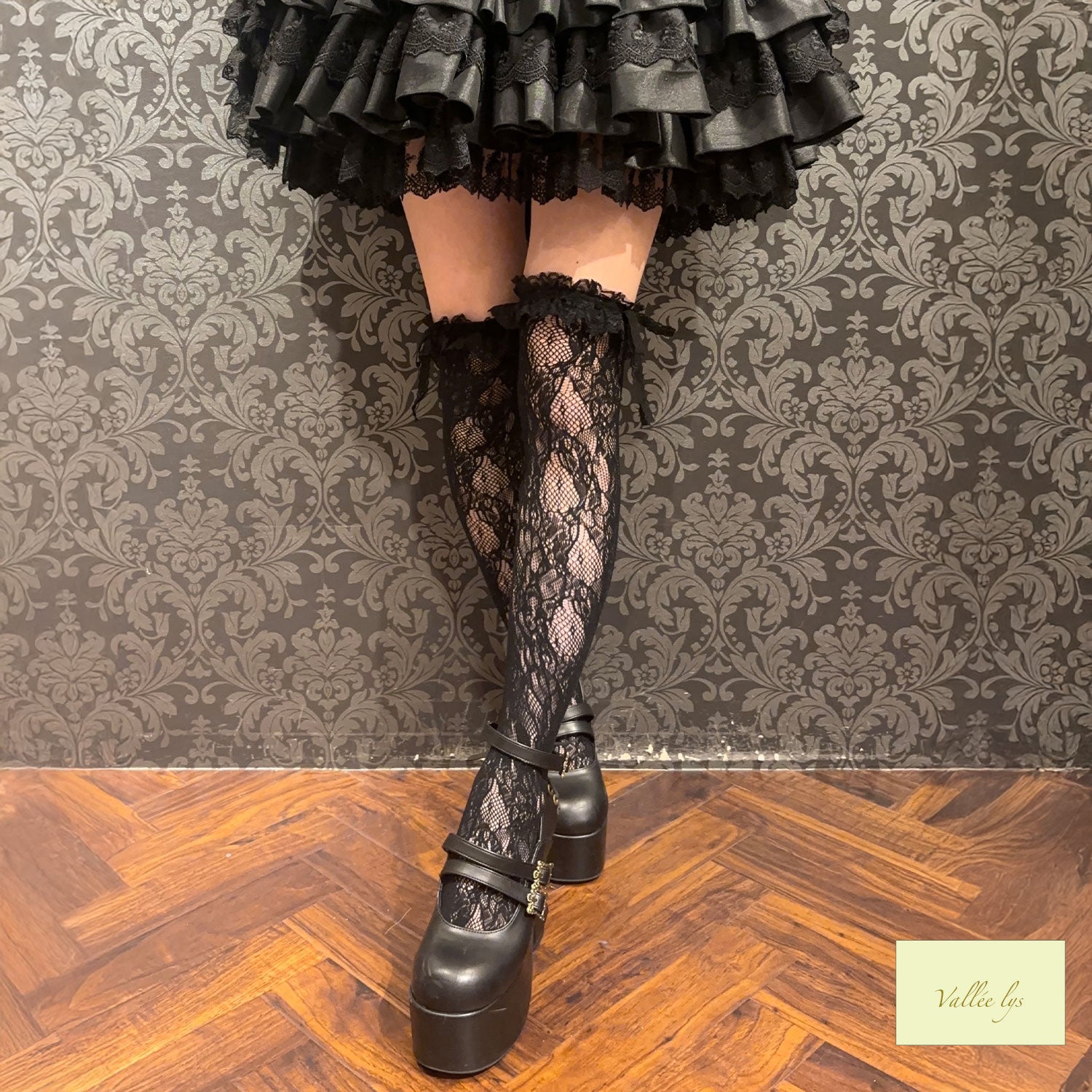 [Vallée lys] Valérium Lace Overknee SocksWhite/Ivory/Black　★Released from early to mid-February★