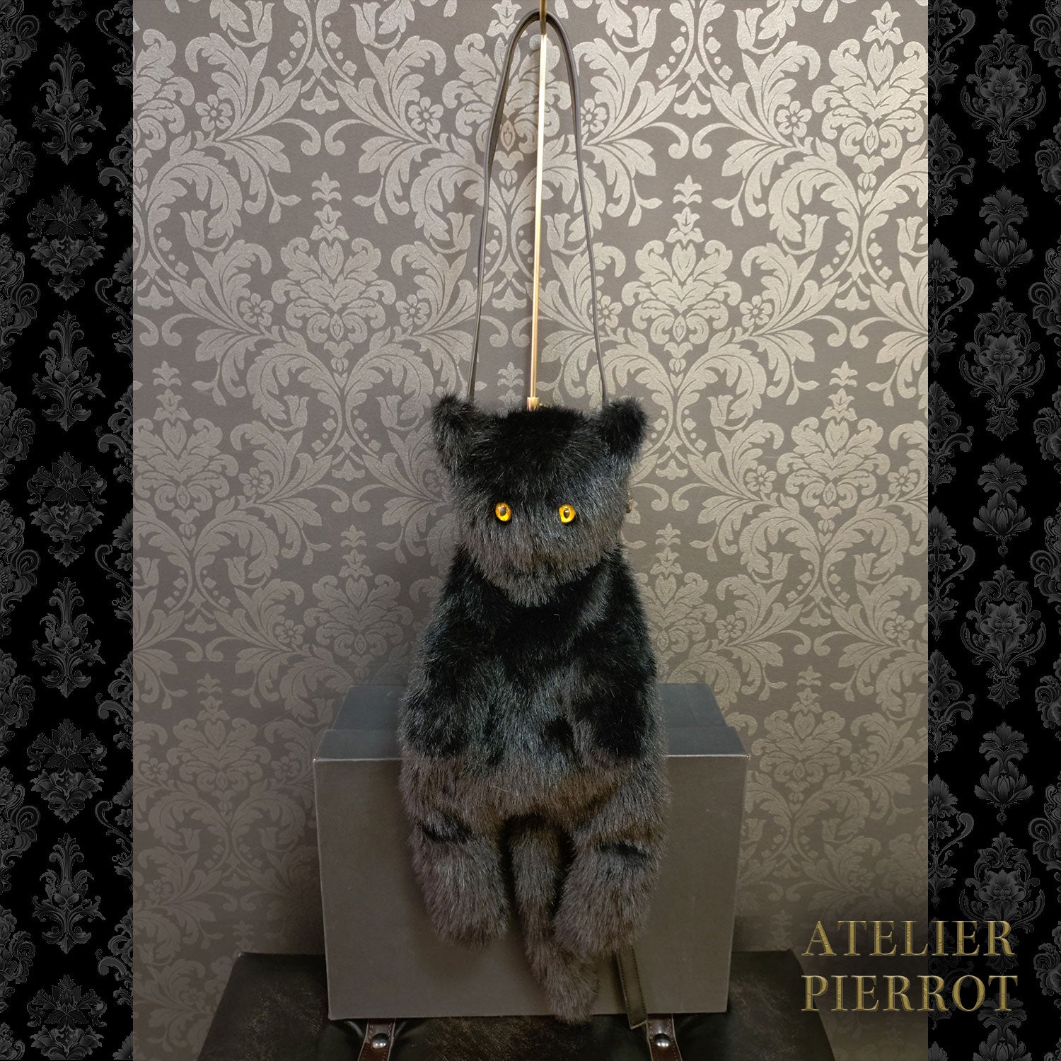【ATELIER PIERROT】　Noir Neko Shoulder Bag　ホワイト/グレー/ブラック ★3月上旬～中旬入荷予定★