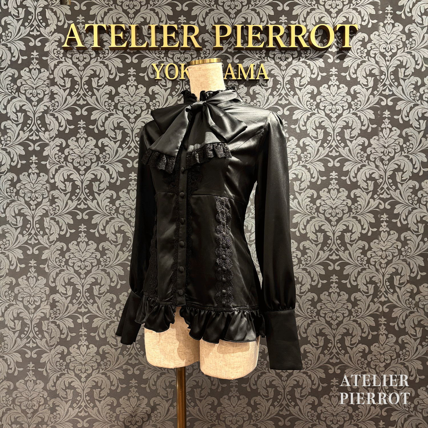 【ATELIER PIERROT】　Classical Duchess Ribbon Blouse　ホワイト/ボルドー/ネイビー/ブラック