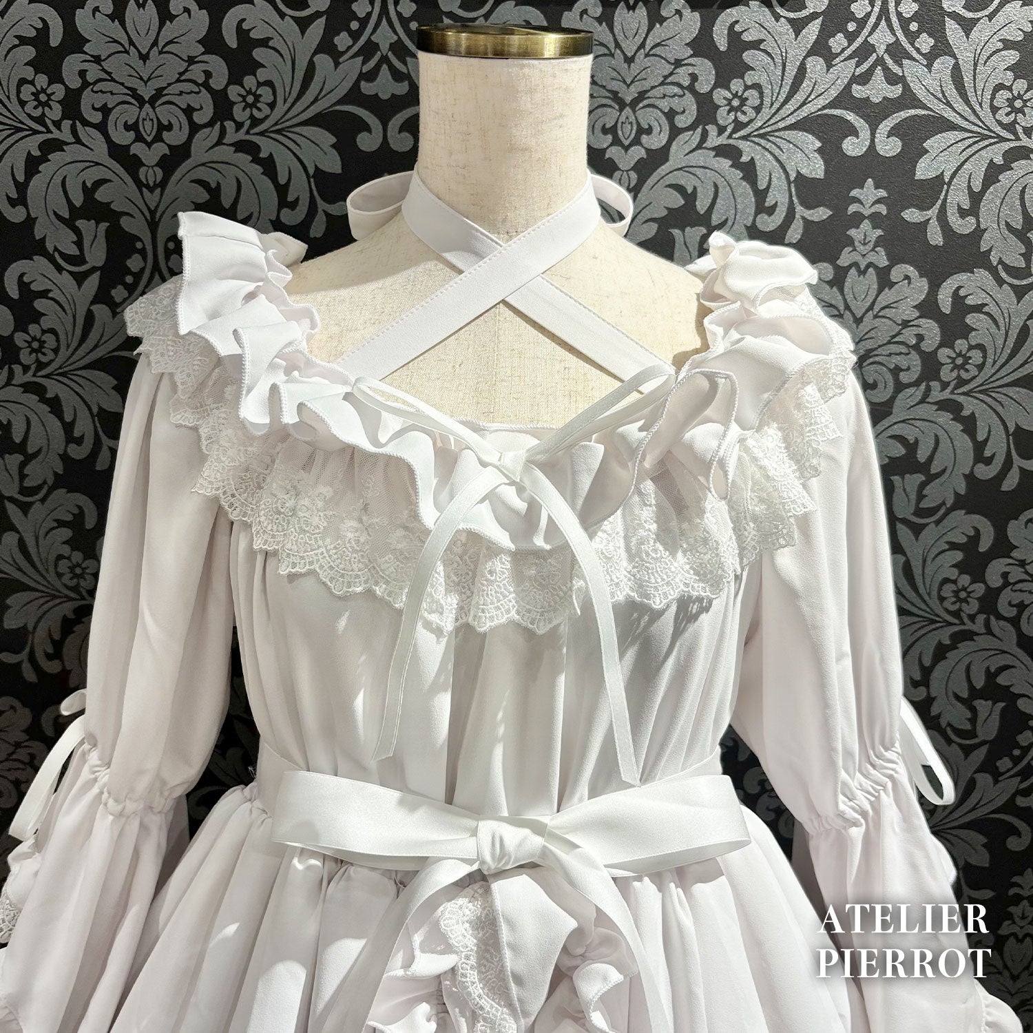 【ATELIER PIERROT】 ★Ahora aceptando reservas★Vestido Nocturno NegroWhite/Marfil/Purple/Navy/Black