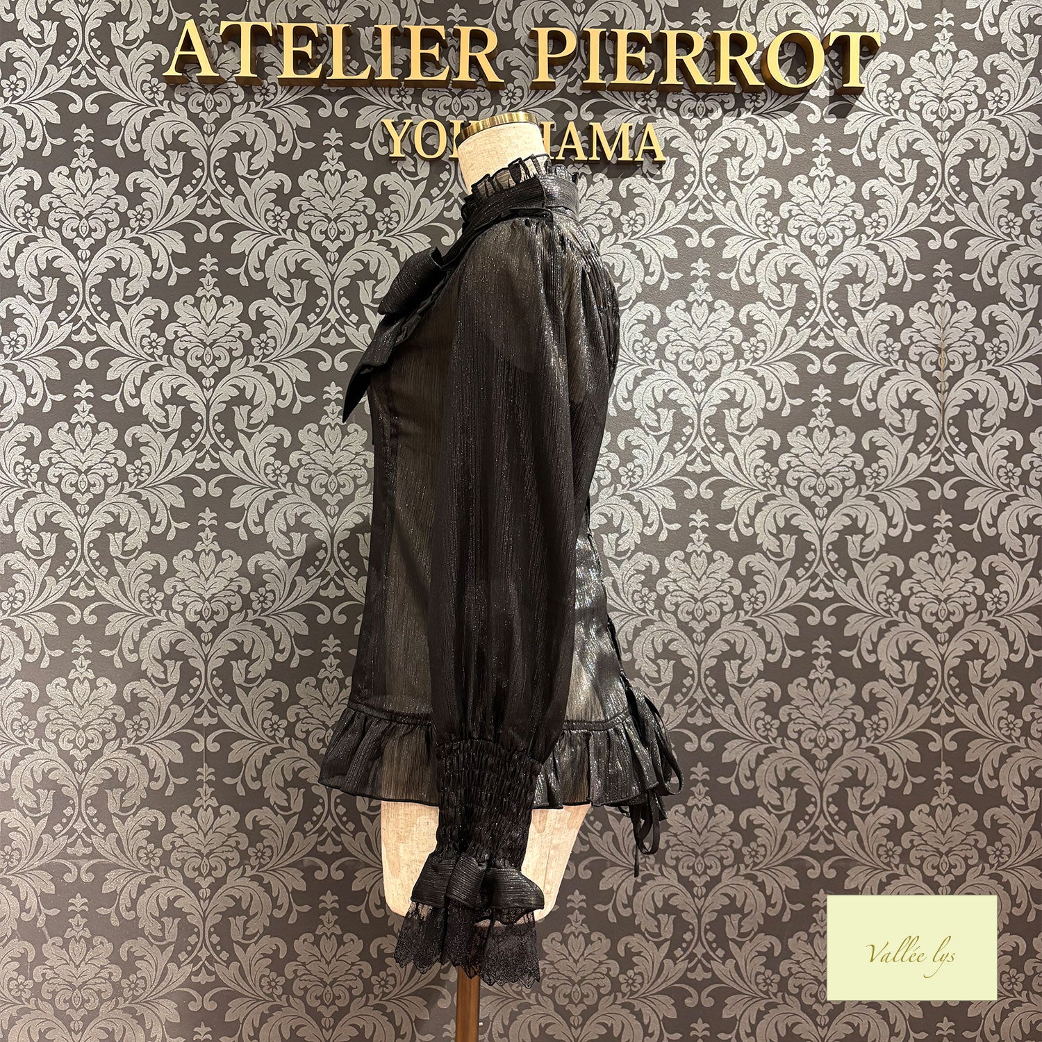 【Vallée lys】ヴァレリス　Ethereal Ribbon Blouse　ホワイト/ピンク/ブラック