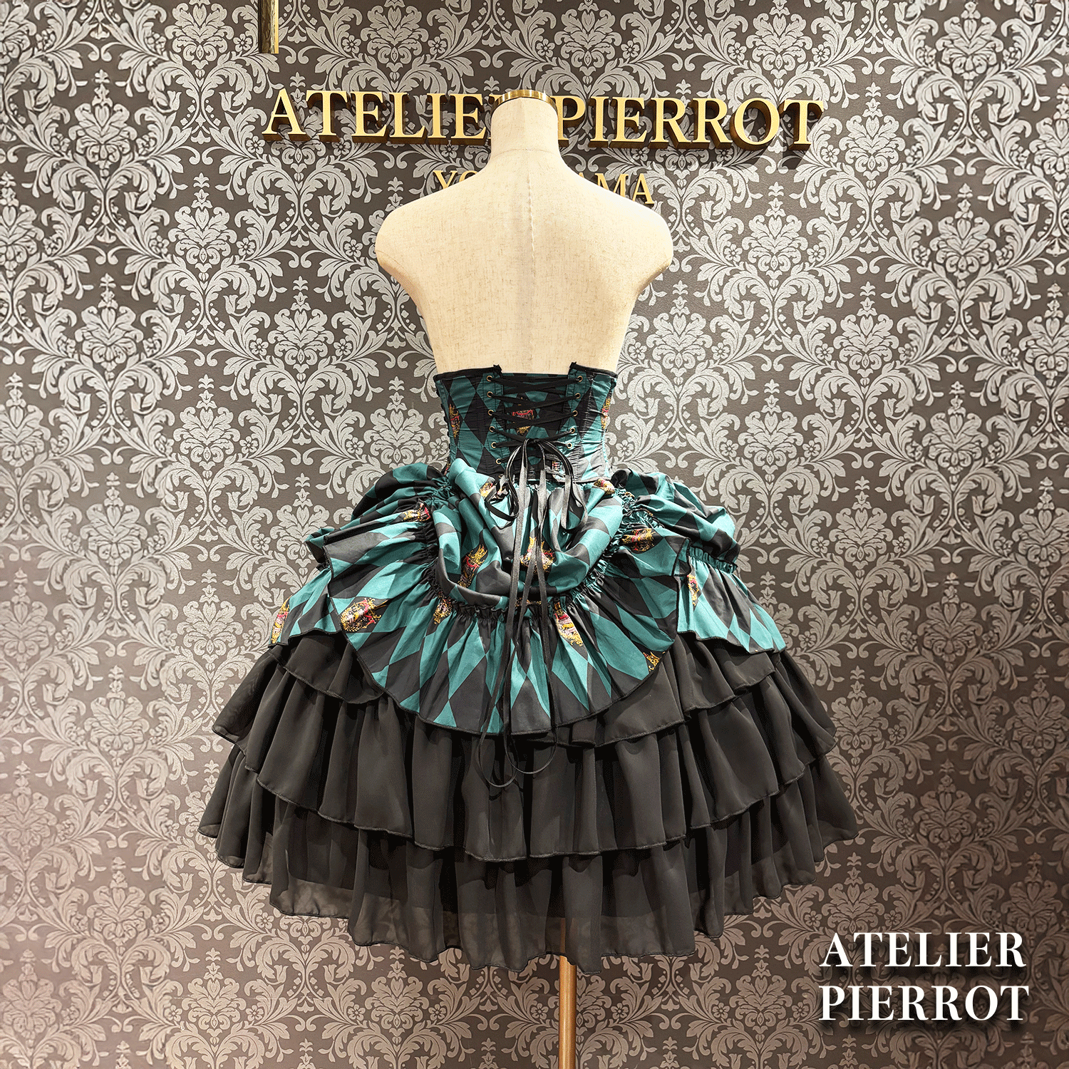 【ATELIER PIERROT】 "Diamond Circus" Corsé blanco x negro/vino/púrpura/verde★Lanzado a mediados de marzo★