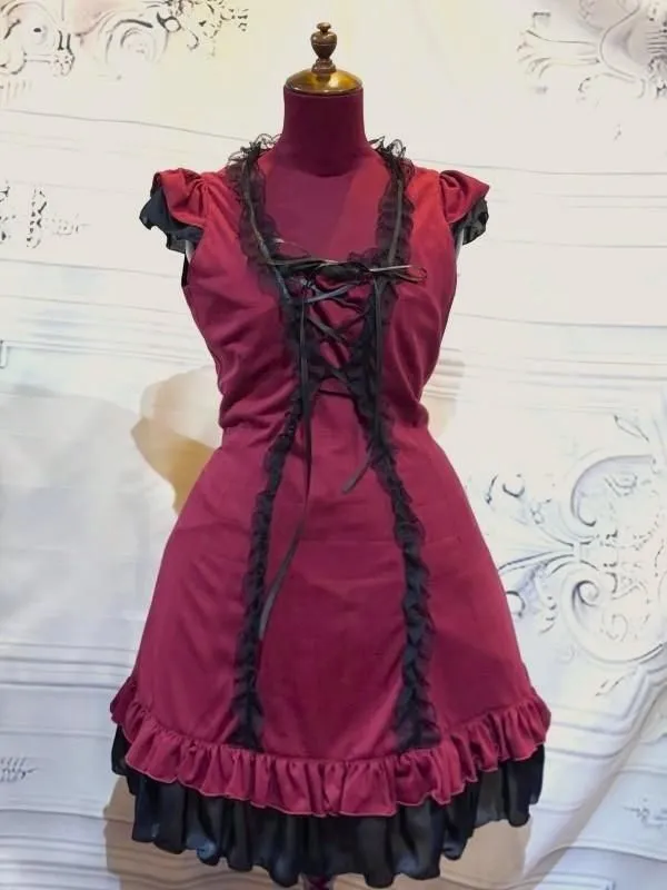 [Marmor] Marmor Frill Ärmeln Strickkleid: weiße x schwarze Spitze