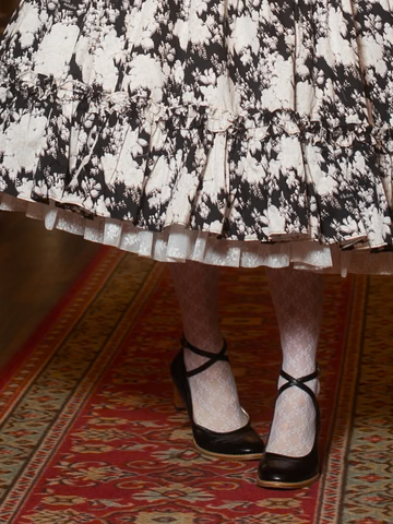 [Victorian Maiden] Victorian Lady Pumps Ivory x Brown/Bordeaux/Black