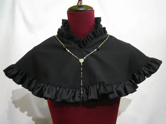 [MARBRE] Cape puritaine réversible en croix de marbre (avec collier chapelet) : Blanc x noir