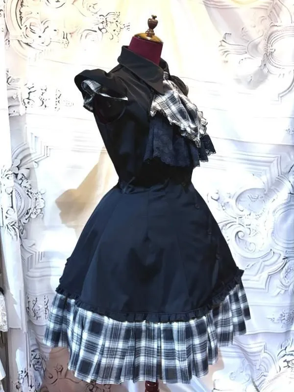 [MARBLE] Plisseekleid Marble BOX mit Wendekrawatte: Schwarz x Schwarz-Weiß-Karo oder schwarze Krawatte★Nicht zum Verkauf geeignet★