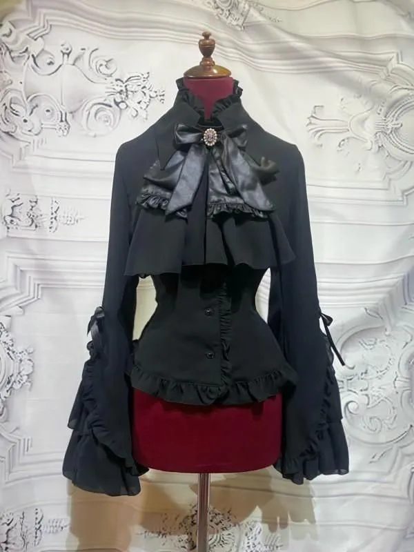 最終値下げ[MARBLE] カメオタイ付き後編み上げブラウス：ワイン×紺 MARBLE】マーブル カメオタイ付き後編み上げブラウス：グレイッシュ