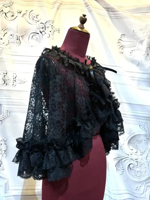 [MARBRE] Cape d'été à volants en dentelle volume marbré : dentelle noire