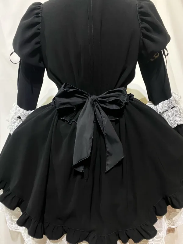 [Marble] Robe victorienne avec bouclage de bouclage: noir et blanc