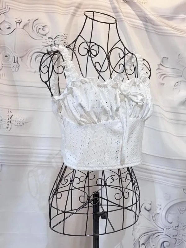 【MARBLE】マーブル　バラブローチ付きフリルキャミソール：白刺繍柄