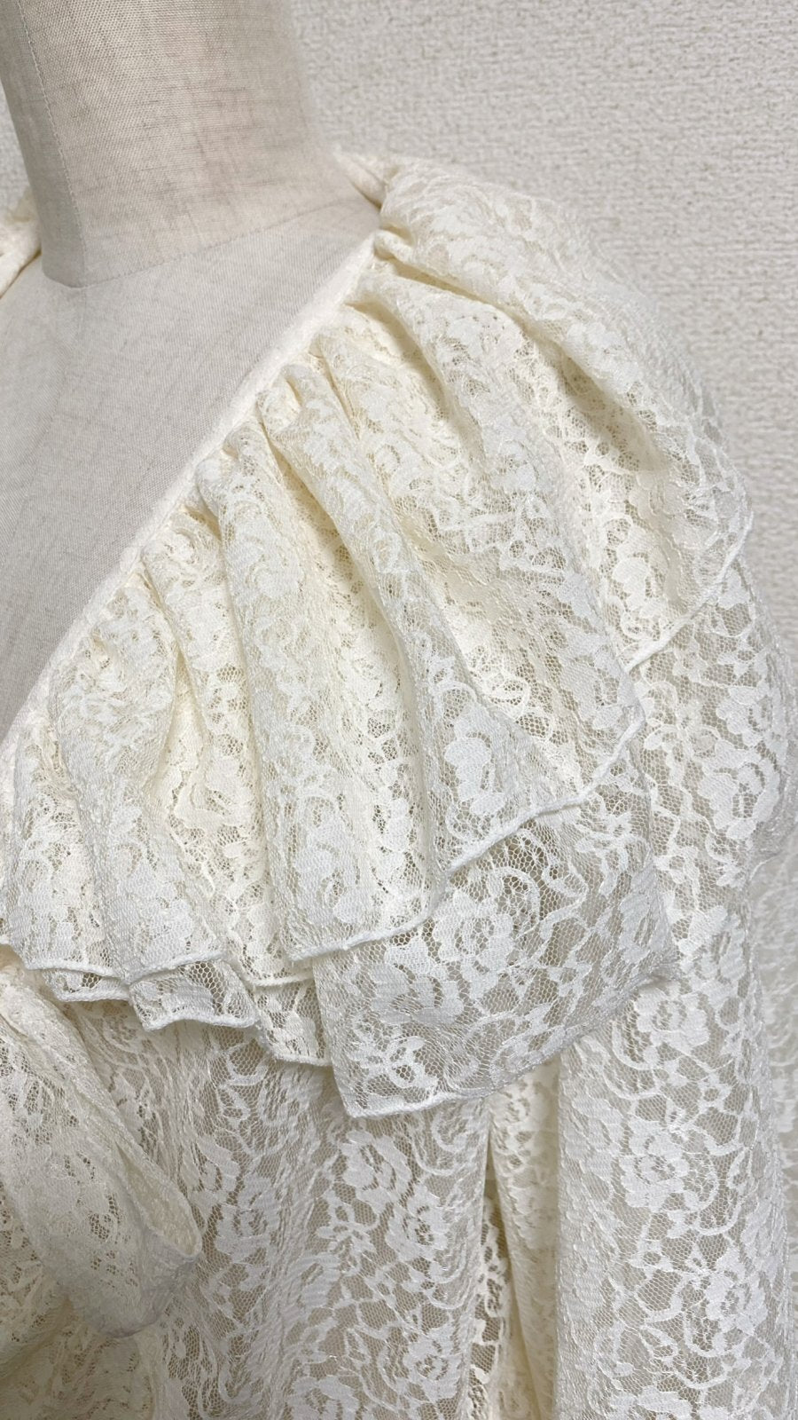 [Drop Física] Físico Drop Lace Bolero [crema]