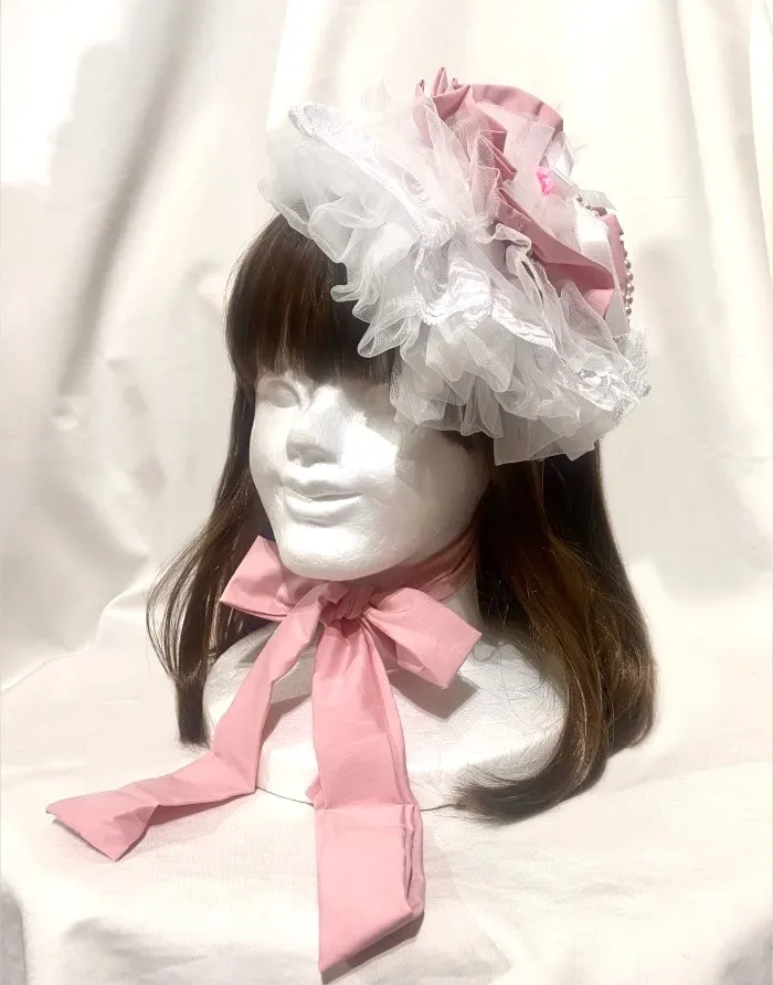 [Marmor] Romantische Motorhaube mit Marmorperle: Schwarz x Schwarz Rose x Weißer Schnickschnack x weißer Spitze x schwarzer Perle