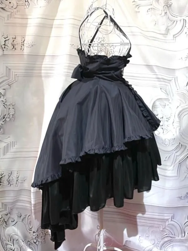 [MARBRE] Jupe drapée taille haute avec chaîne décorative emblème marbre : rayures noires x volants noirs★Non éligible à la VENTE★