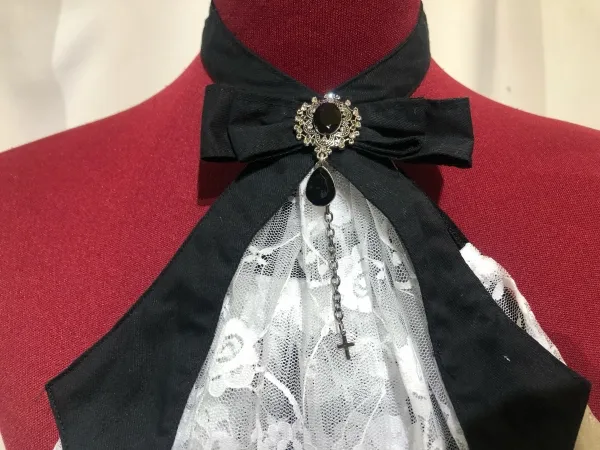 [MARBLE] Marble Vampire Tie with Cross: Black x White Lace x Black Stone