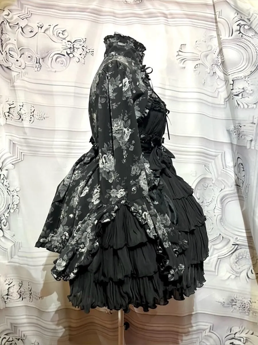 [Marmor] Marmor-Farbstil Bolero mit farbig dekorativem Kleid: Graues Rosenmusterkleid
