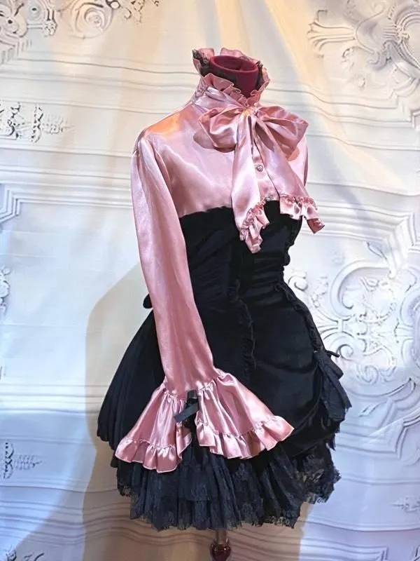 【MARBLE】マーブル　ブラウス付き風ワンピース+ボリュームリボンフリルスカート+リボンコサージュ：ピンク×黒ベロア(スカート：黒レース×黒ベロア)