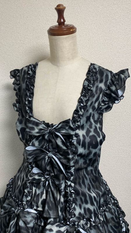 [Physical Drop] Physical Drop Ruffle Dress [Leopard print black, mini length]