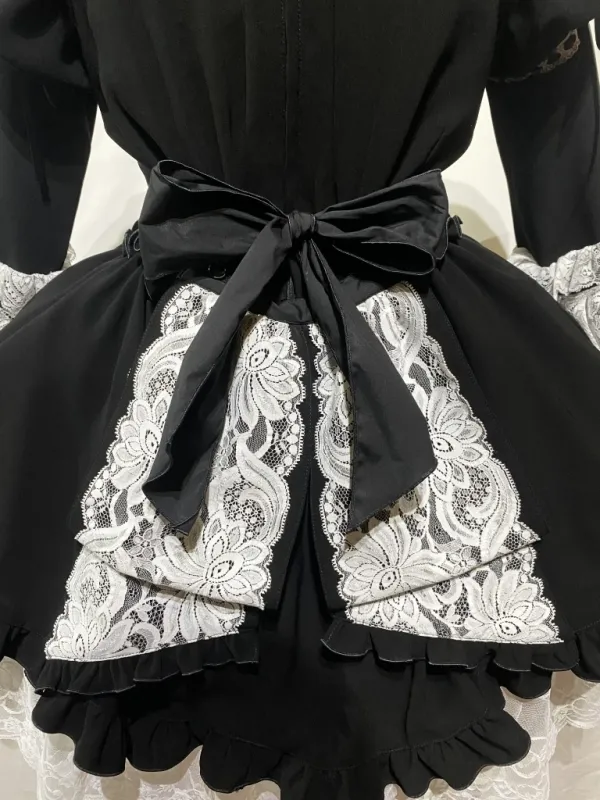 [Mármol] Vestido victoriano con cinta de bullicio de gargantilla: blanco y negro