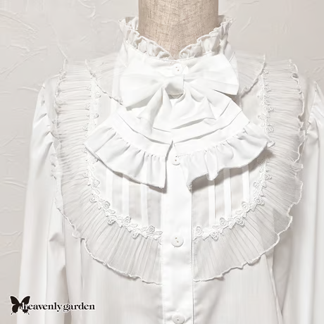 【heavenly garden 】ヘヴンリィ ガーデン　プリーツスタンドカラーブラウス・白