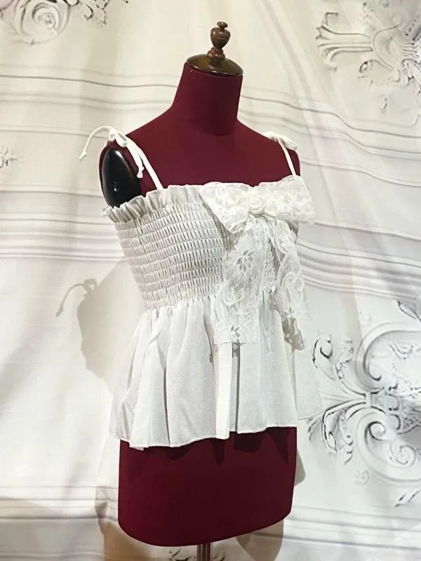 【MARBLE】マーブル　肩ひもリボンバラ付きシャーリングキャミソール：白×白バラ