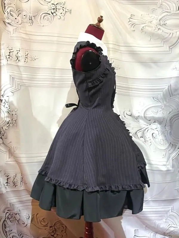 [Marble] Boîte de style marbre Robe plissée avec chemisier à cravate: Black Stripe x White x Black cravate