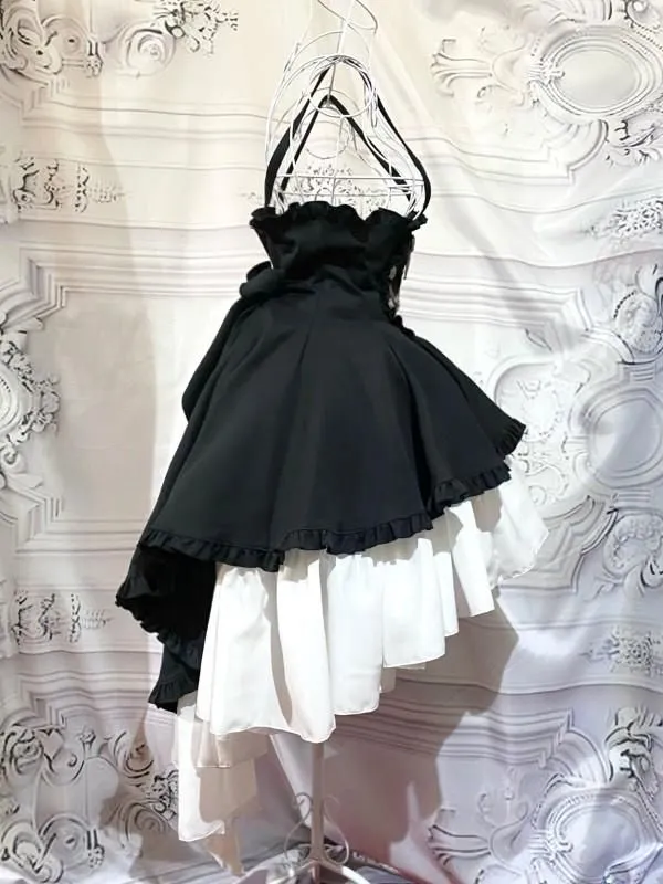 High waist drape skirt with emblem decorative chain: black x white ruffles★Not eligible for SALE★