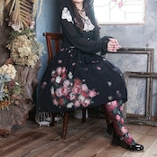 【Morun×Muuna Stoik】モランムーナストイック　Rose thorn bouquet」スカート　生成り/黒