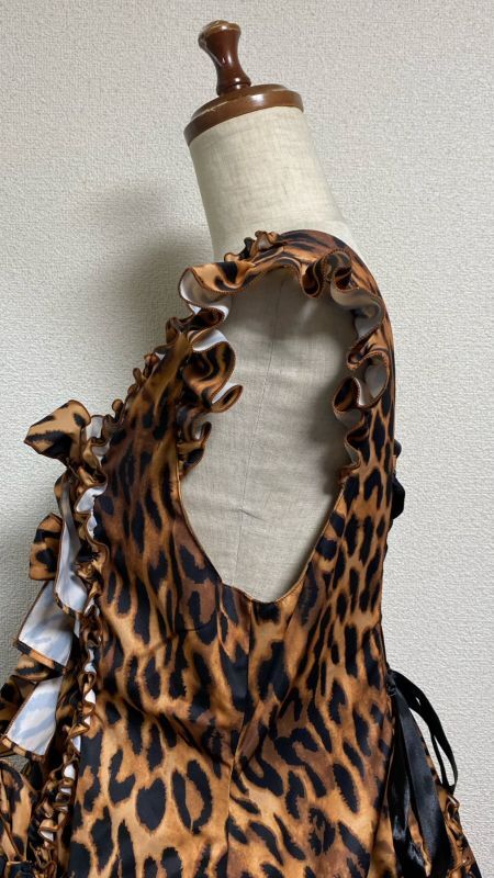 [Physical Drop] Physical Drop Ruffle Dress [Leopard print brown, regular length]