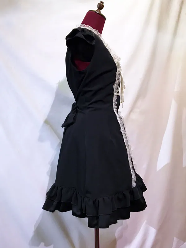 [대리석] 대리석 프릴 슬리브 뜨개질 드레스 : 흰색 x 검은 레이스