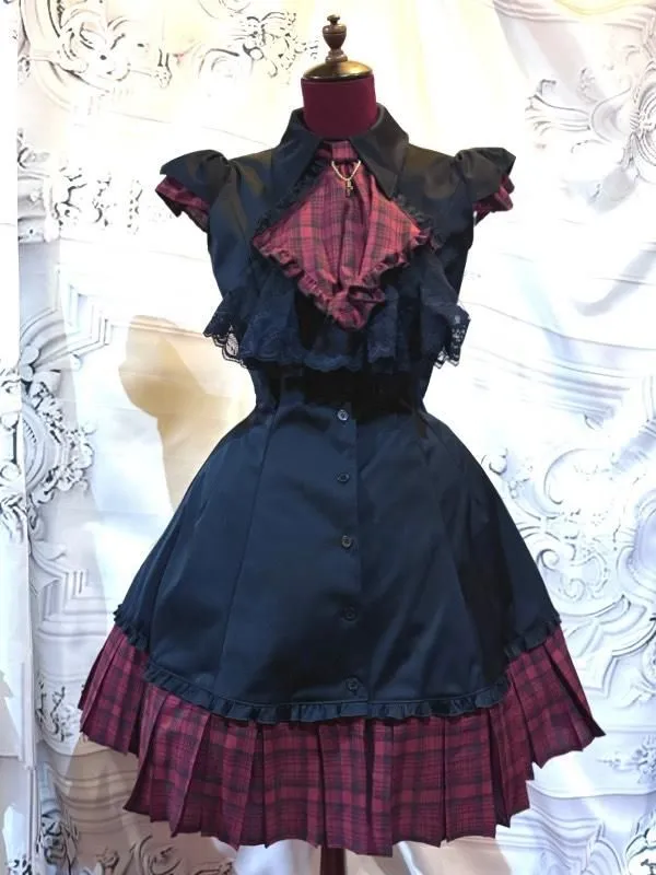 [MARBLE] Plisseekleid Marble BOX mit Wendekrawatte: Schwarz x Rot und Schwarz kariert oder schwarze Krawatte★Nicht zum Verkauf geeignet★