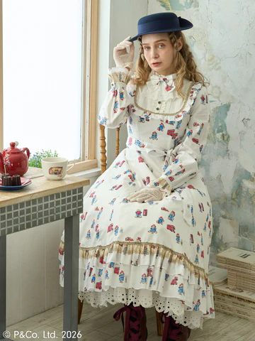 【Victorian maiden】ヴィクトリアンメイデン　Paddington™ クラシカルドールロングドレス（プラスサイズ）ホワイト/ベージュ