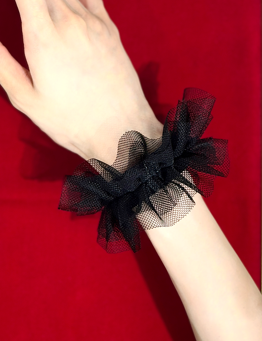 [na+h] na+H ephemeral Wristband (net)