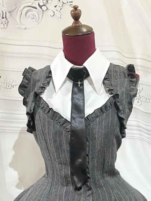 [Mármol] Vestido plisado de caja de estilo de mármol con blusa de corbata: franja negra x blanco x corbata negra