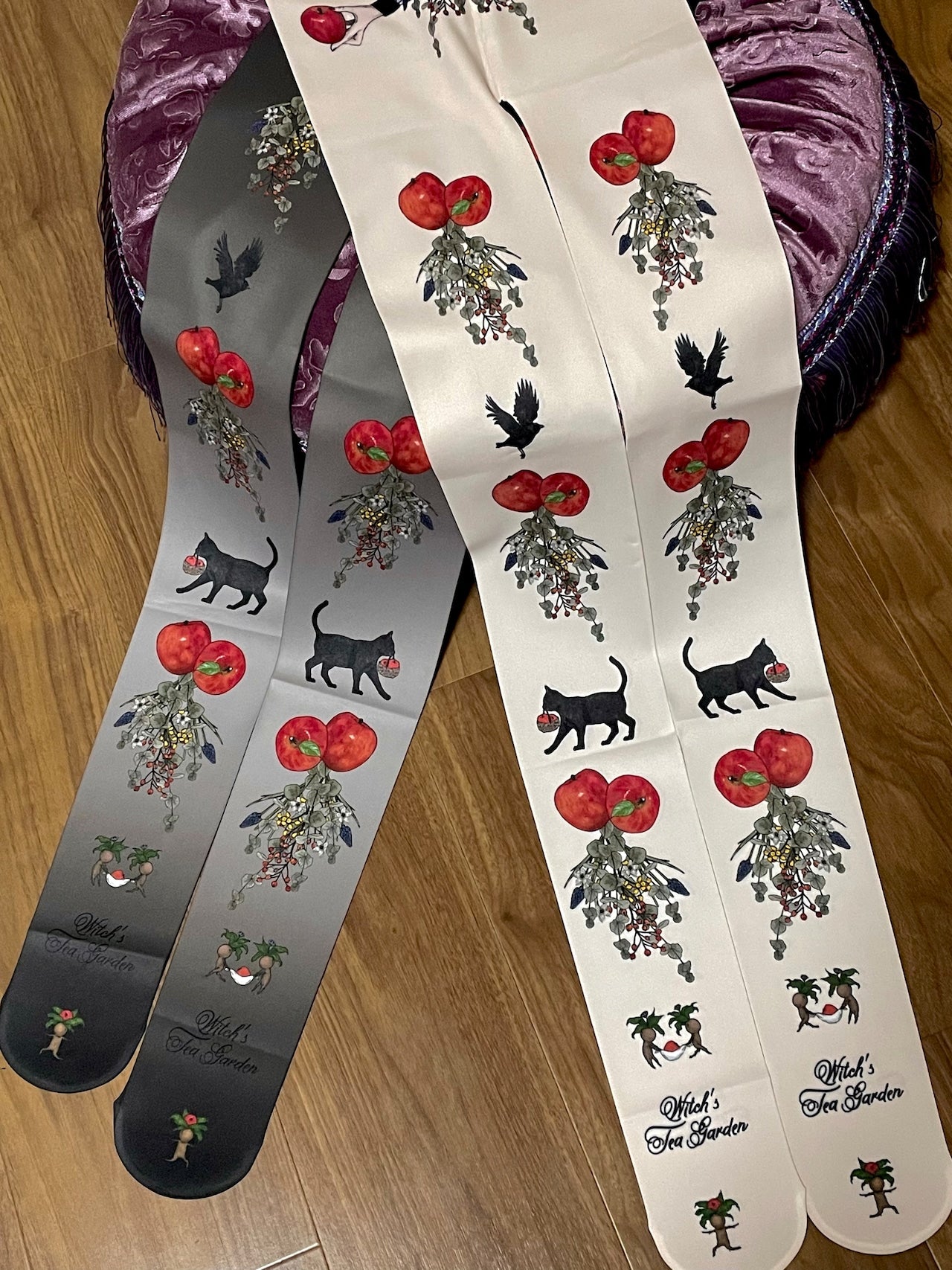 【Morun×Muuna Stoik】モランムーナストイック　魔女の庭〜りんごフェア〜タイツ