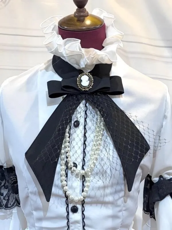[MARBLE] Marble pearl decoration classic blouse with cameo tie: white x black lace