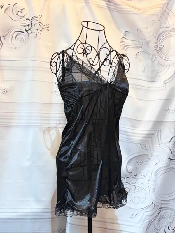 [MARBLE] Marble frilled lace long dress with inner cami dress: red lace